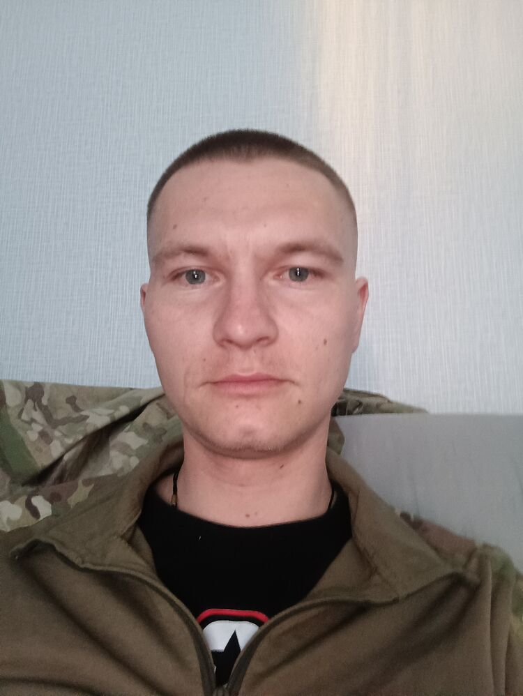  54748142  Vitkok, 27 ,    