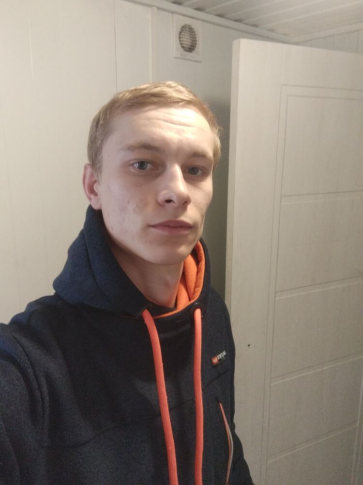  48401582  , 26 ,    