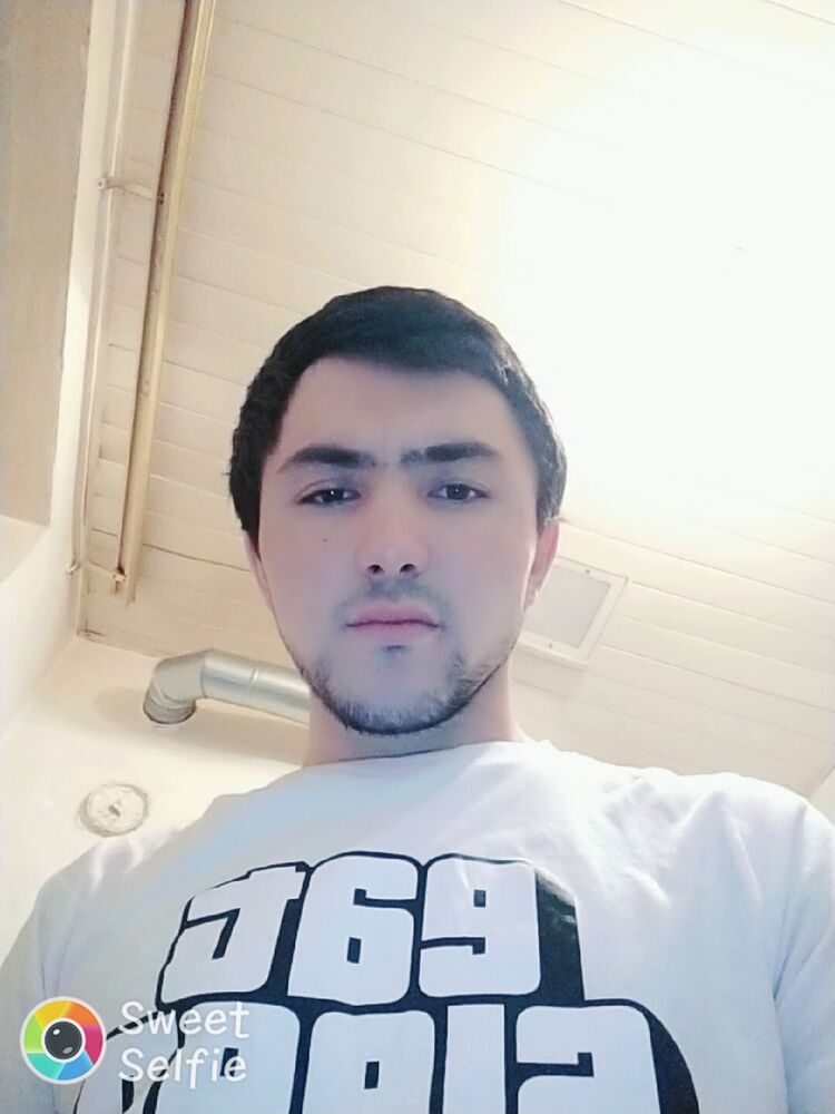  ,   Joni, 28 ,   ,   