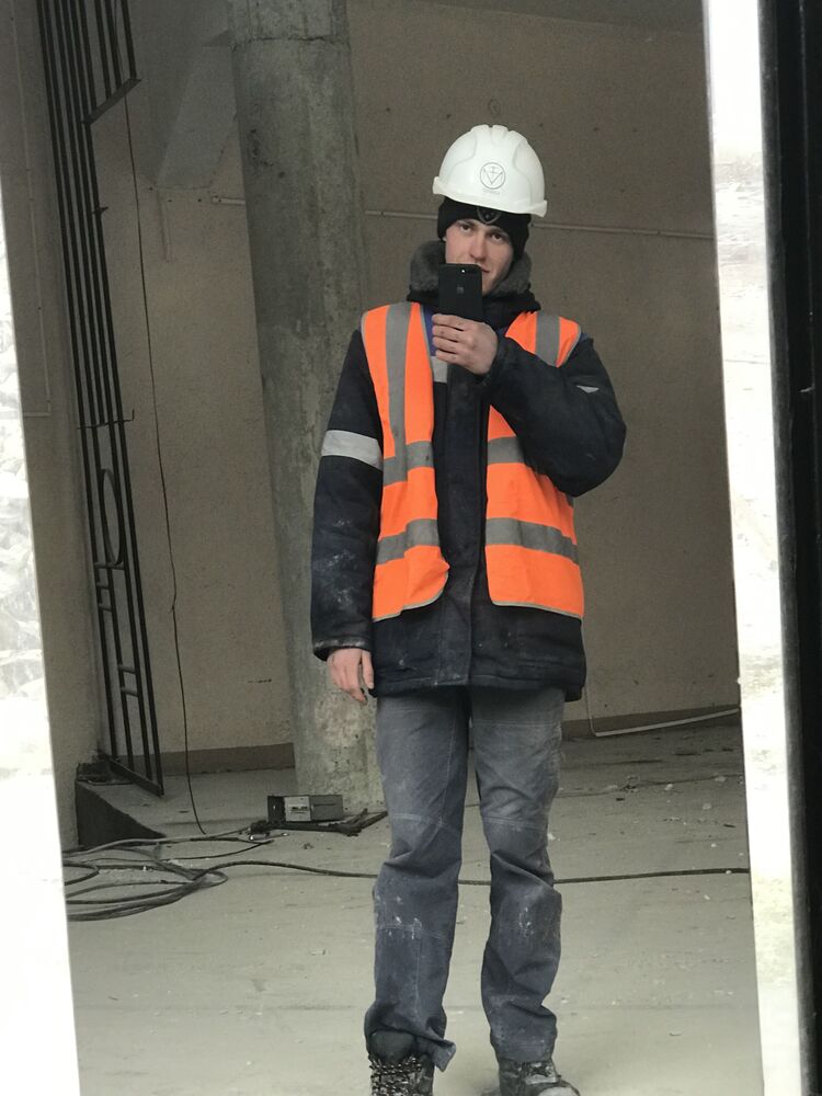  33049142  , 25 ,    