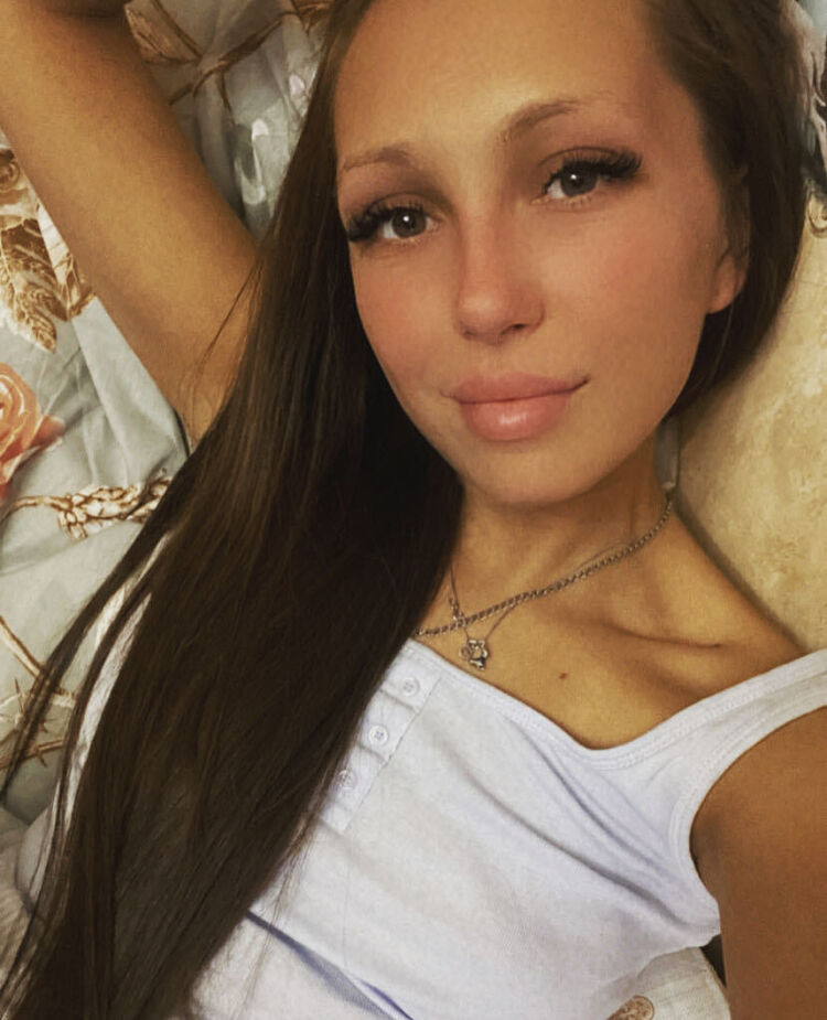  ,   Myata, 29 ,     