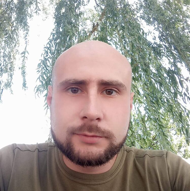  23806242  , 33 ,    