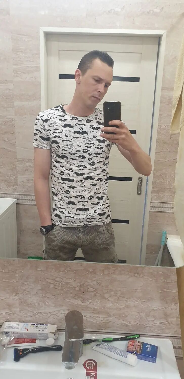  27100272  Sergey, 35 ,    