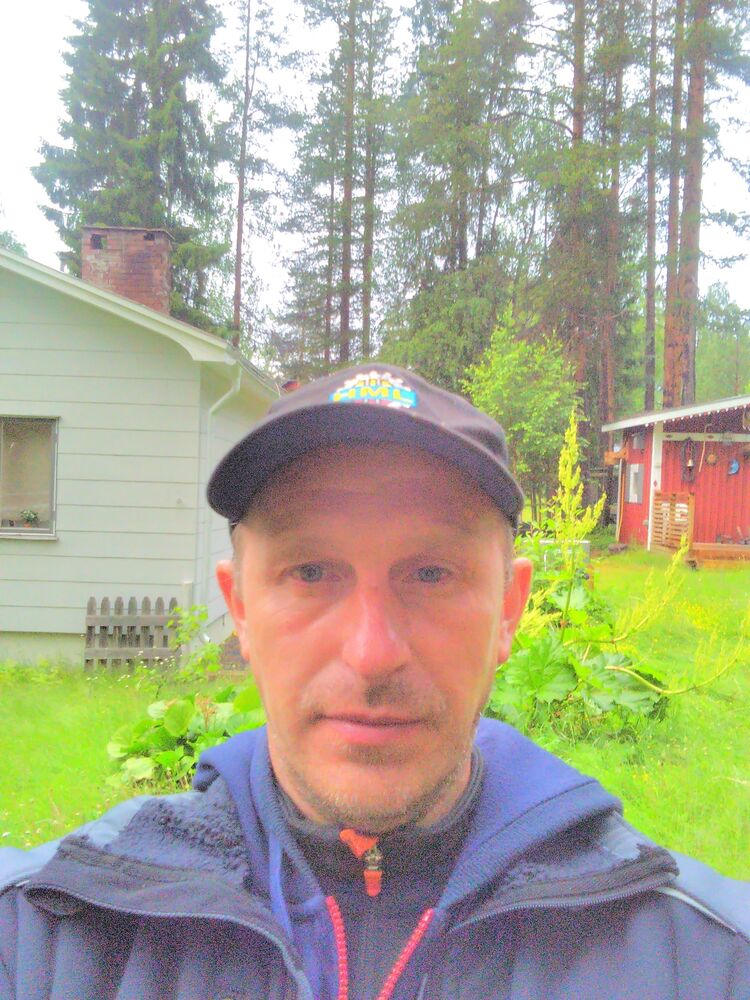  53547702  , 49 ,    Huddinge