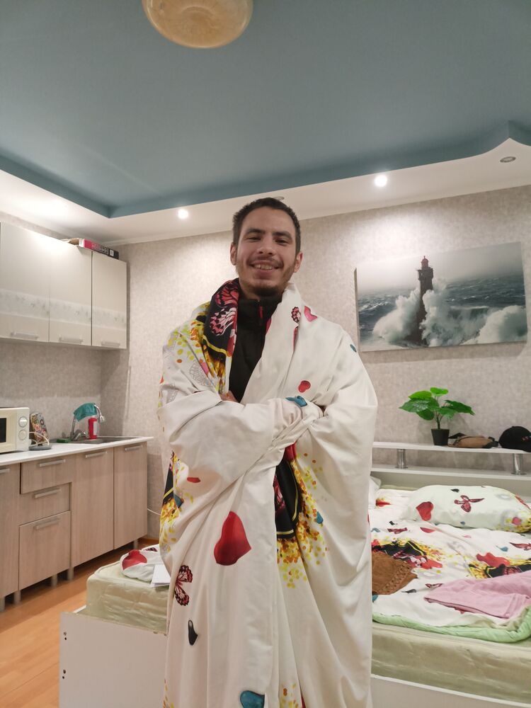  ,   , 33 ,   ,   