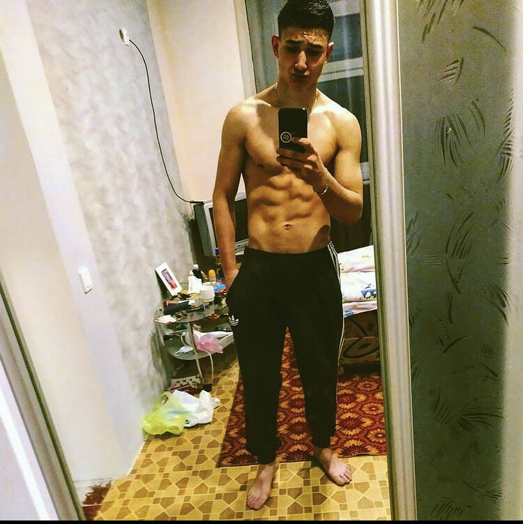  28703062  Kirill, 21 ,    
