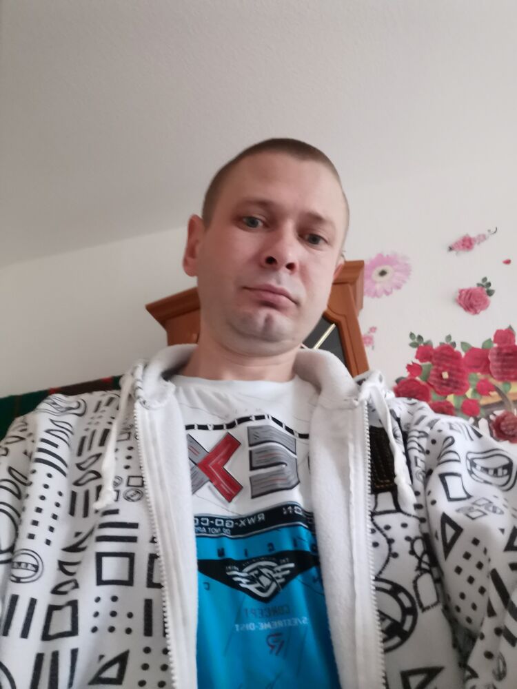  ,   Eduard, 41 ,   ,   , c , 