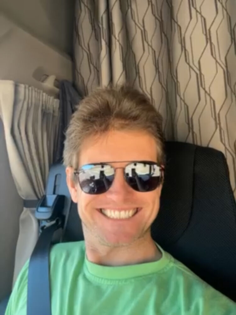  50993372  VOLODYMYR, 41 ,    