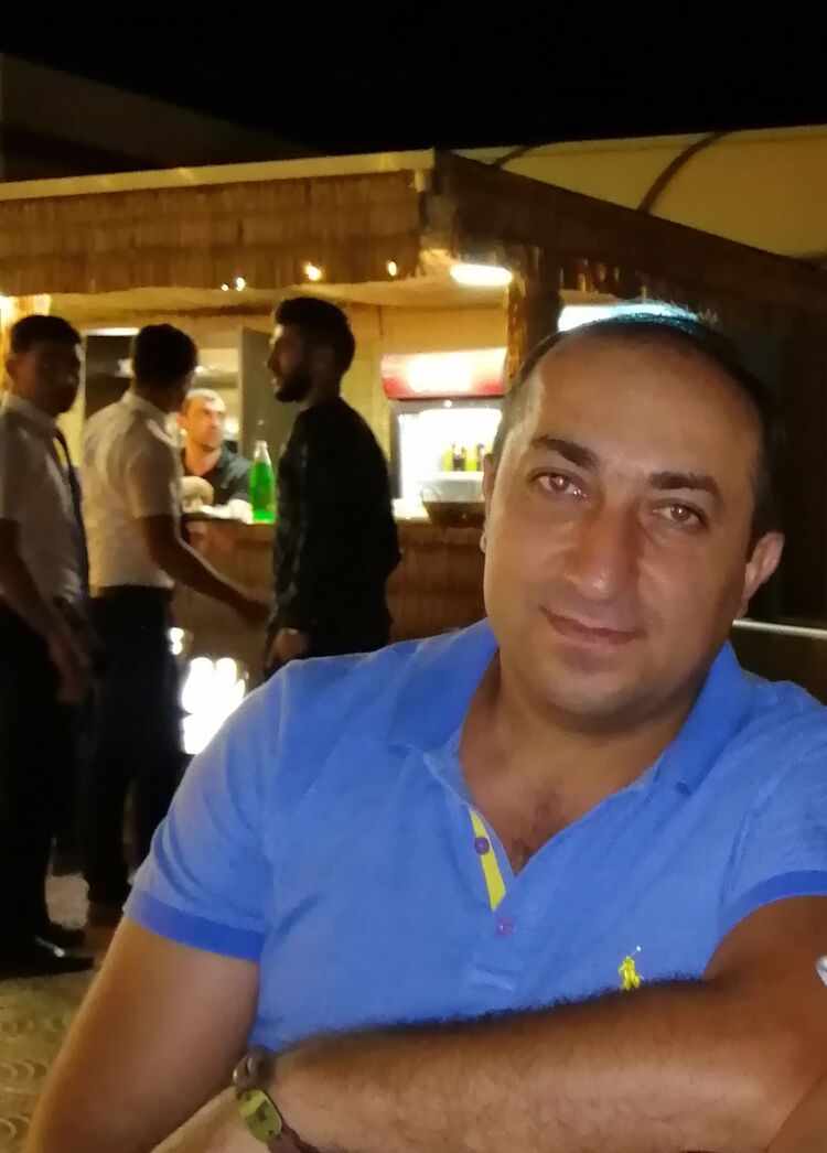  ,   Djavan, 43 ,   