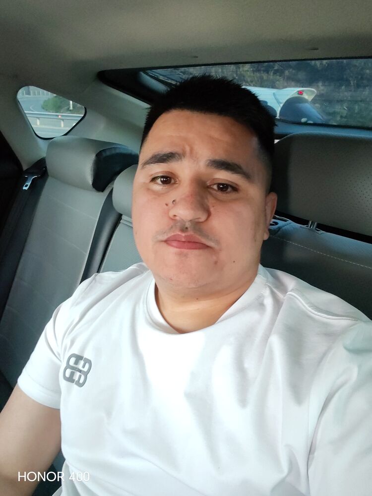  ,    Michael, 26 ,   ,   , c , 