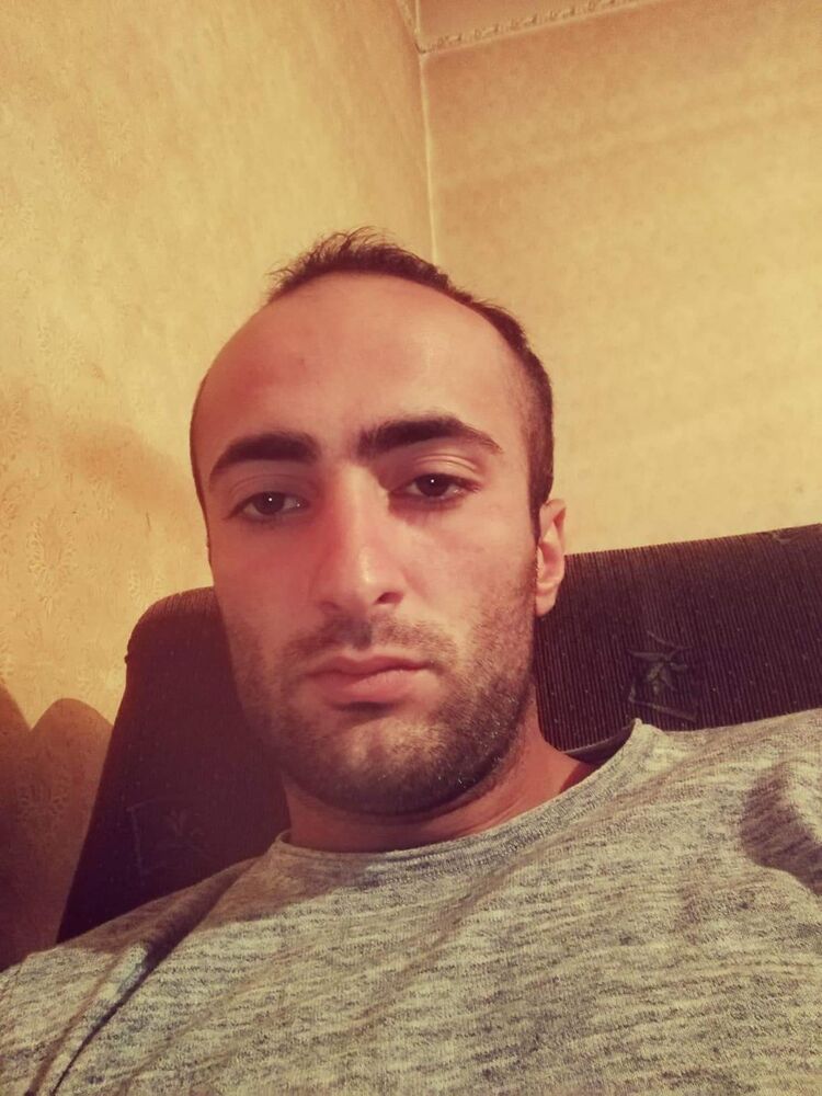  16029382  Giorgi, 74 ,    