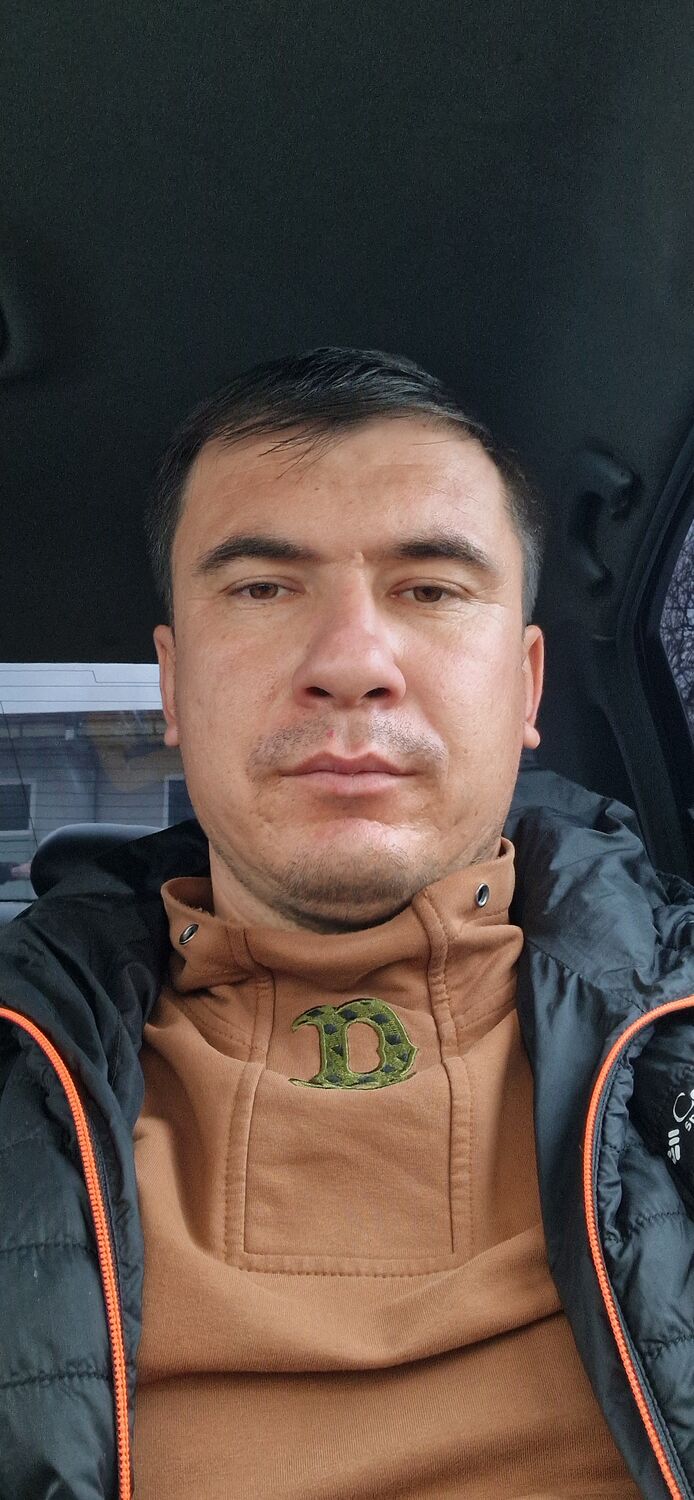  40360712  , 33 ,    