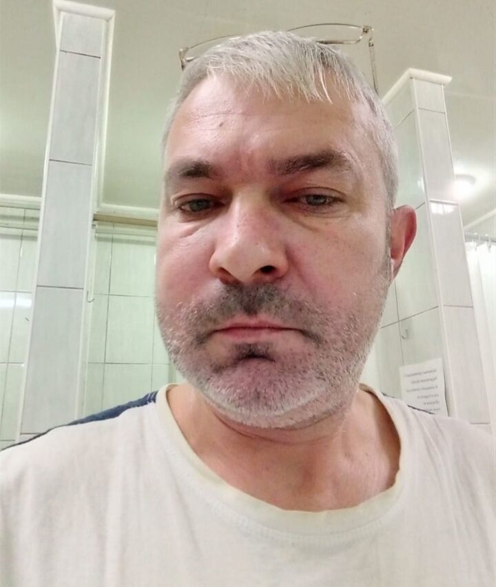  48148872  , 46 ,    