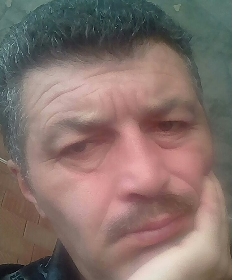  13609542  Azer, 55 ,    