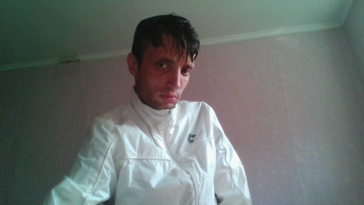  12338972  Dante, 37 ,    