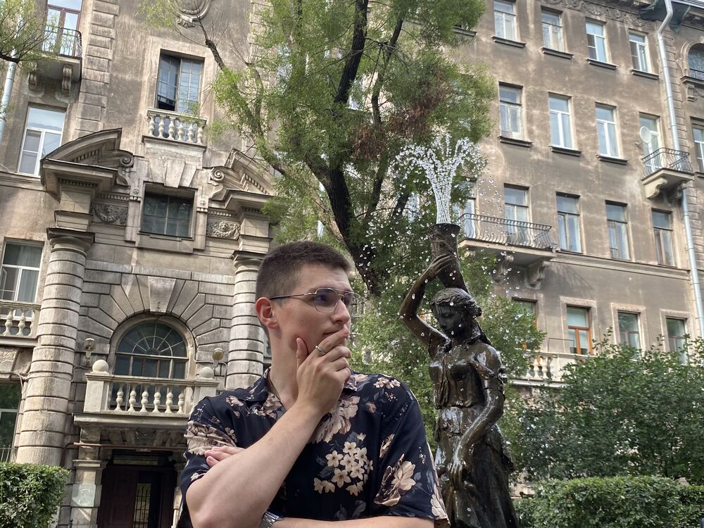  52992172  , 19 ,    -