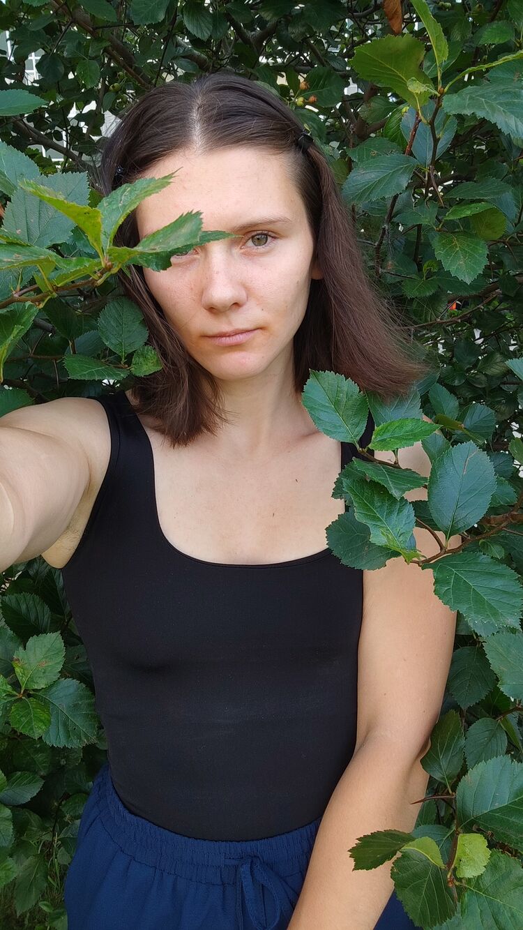  30344052  Olga, 24 ,    
