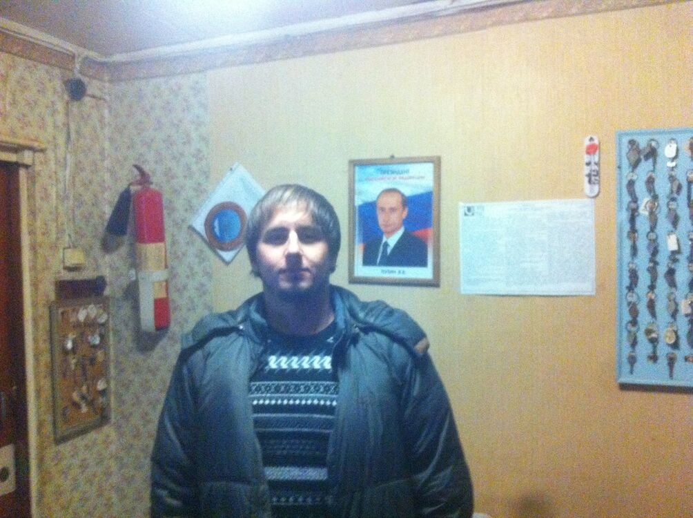  8769262  Pavel, 37 ,    