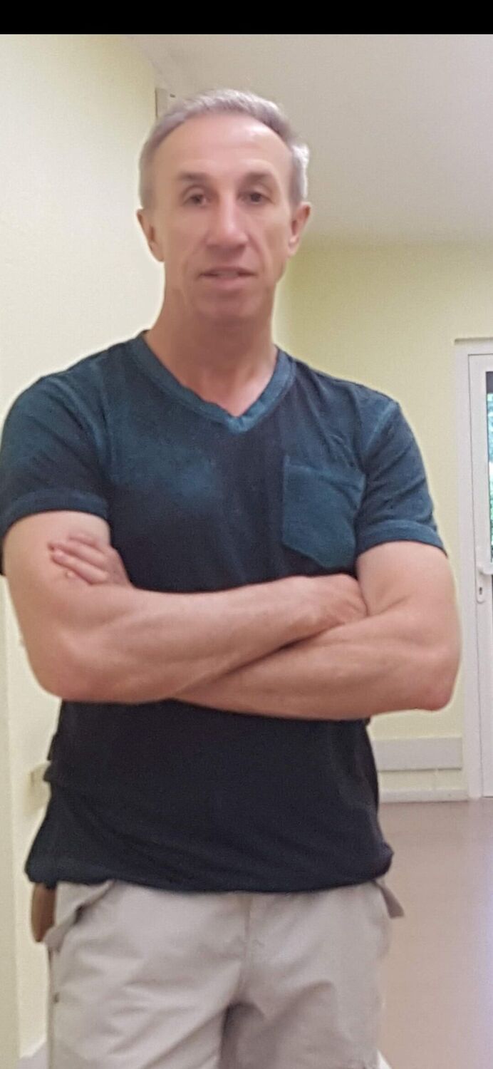  35667342  , 62 ,    