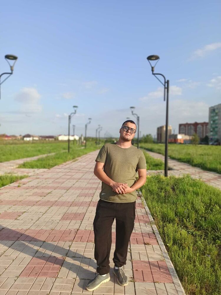 ���� 52267912 ������� Guf, 32 ����, ���� ���������� � �����