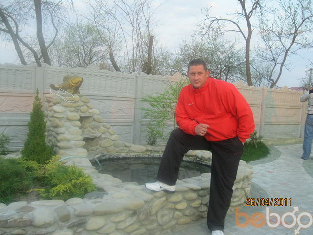  ,   Sasha, 42 ,   