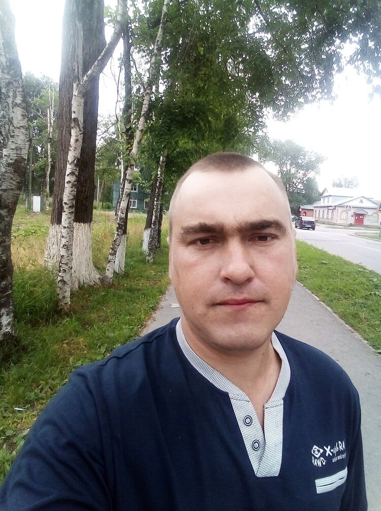  24311682  , 35 ,    