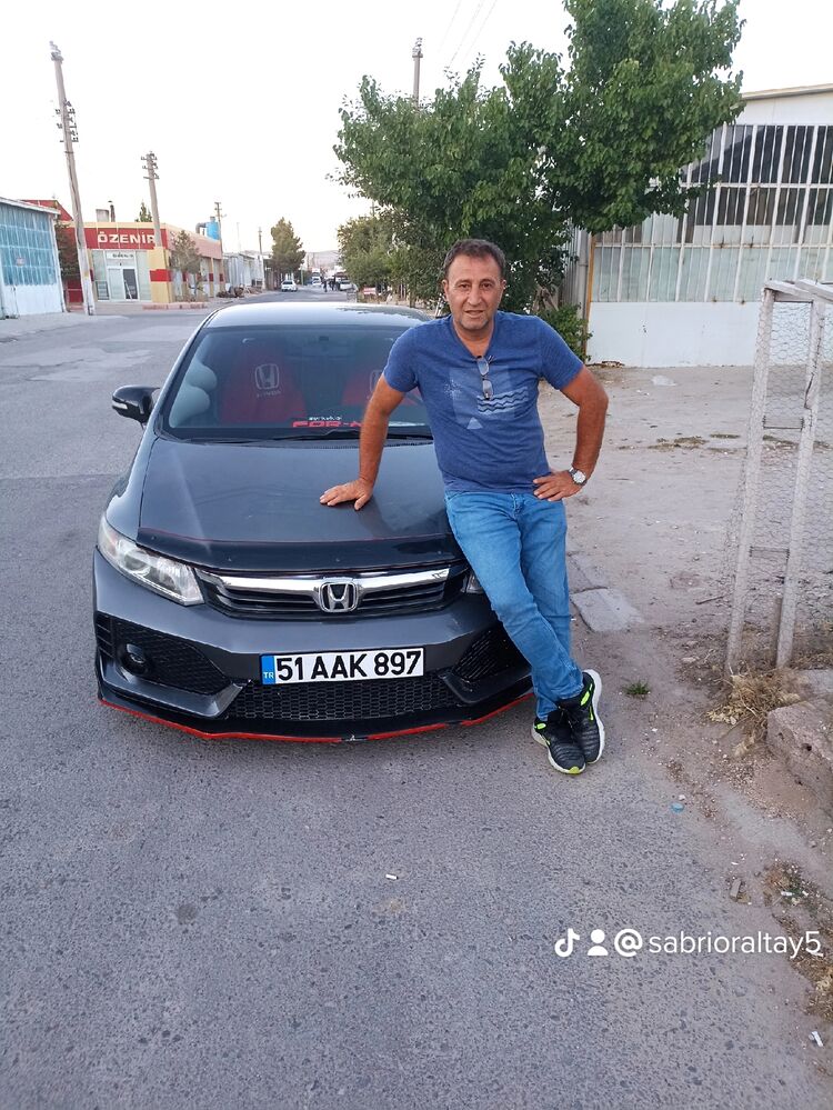  28362982  Sabri, 50 ,    