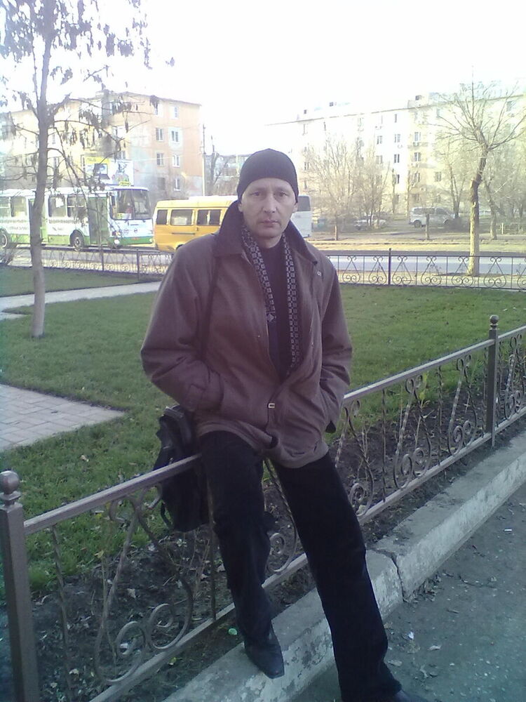  22201052  , 61 ,    