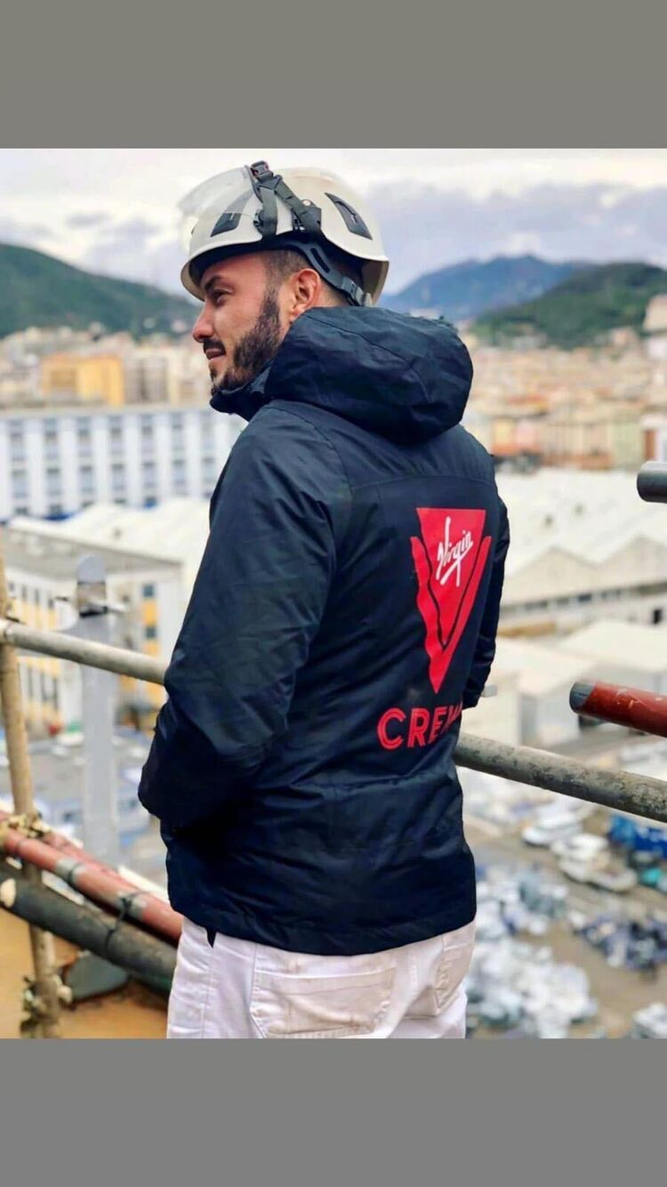  47051592  Antonio C, 45 ,    Alanno