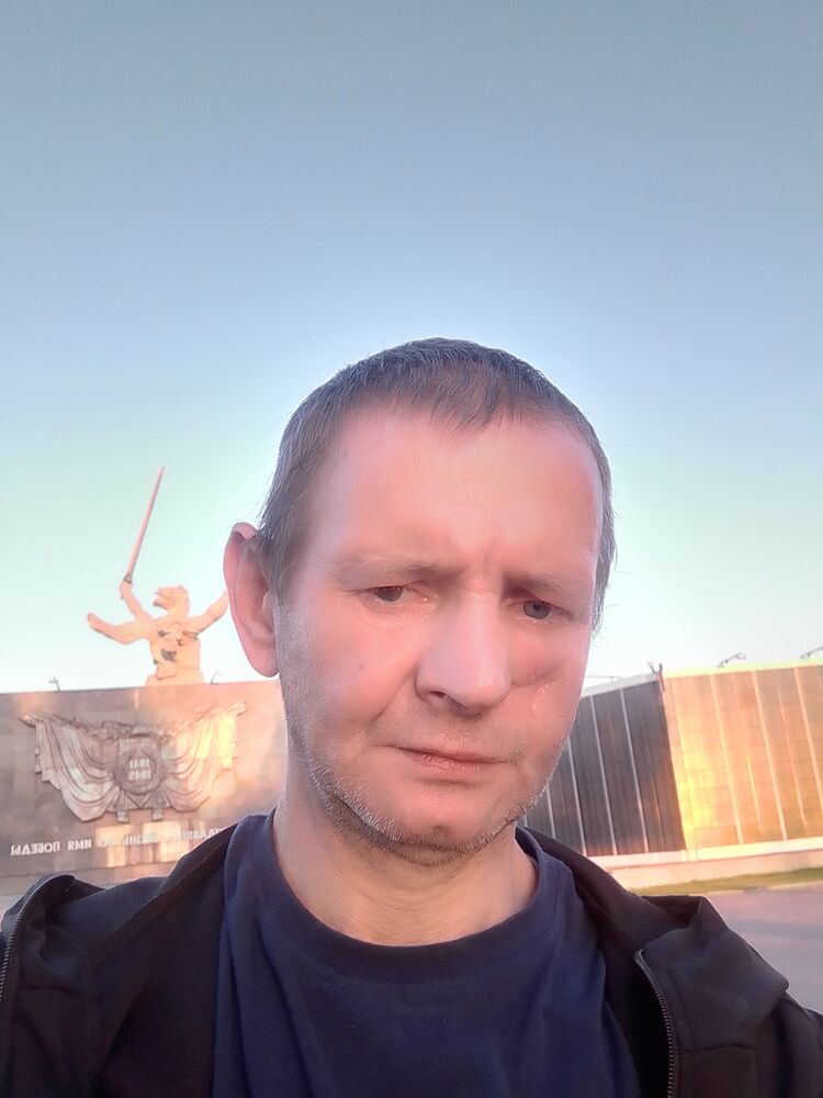  46154172  , 51 ,    
