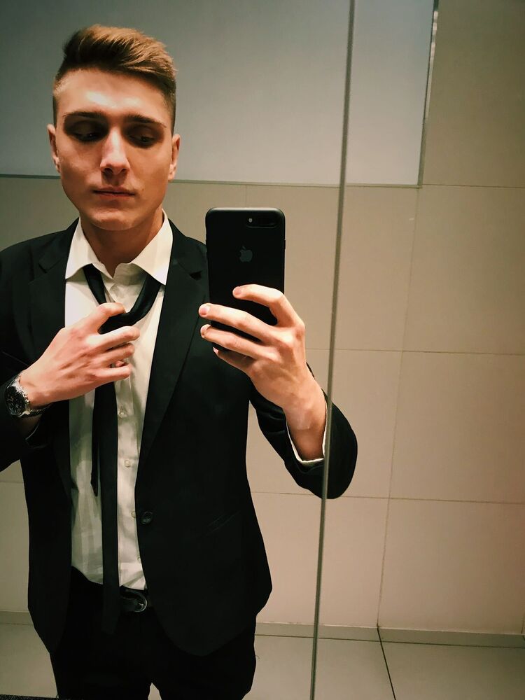  36866222  , 27 ,    -