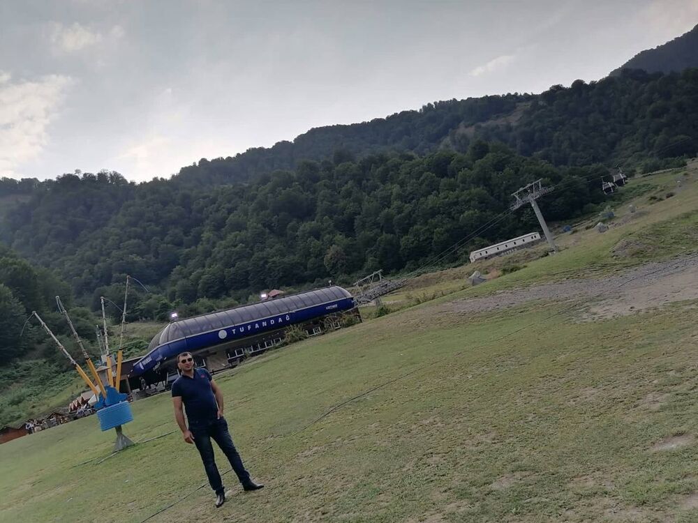  38718272  Vusal, 35 ,    