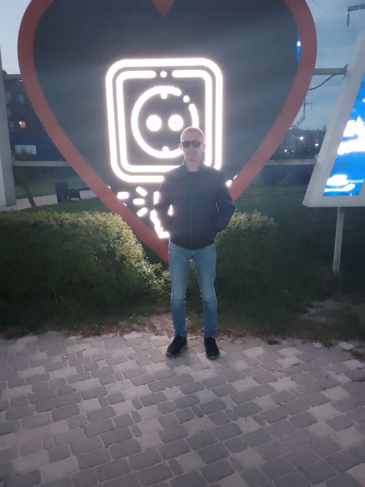  44439472  , 41 ,    