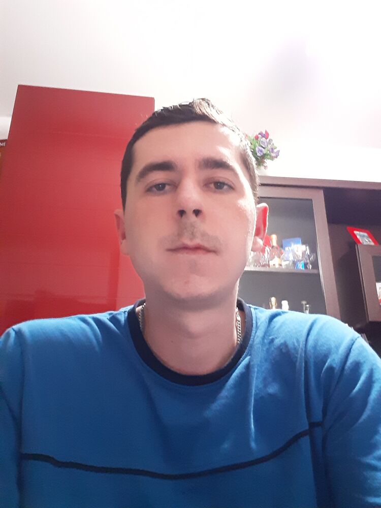  27615152  Gheorghe, 31 ,    