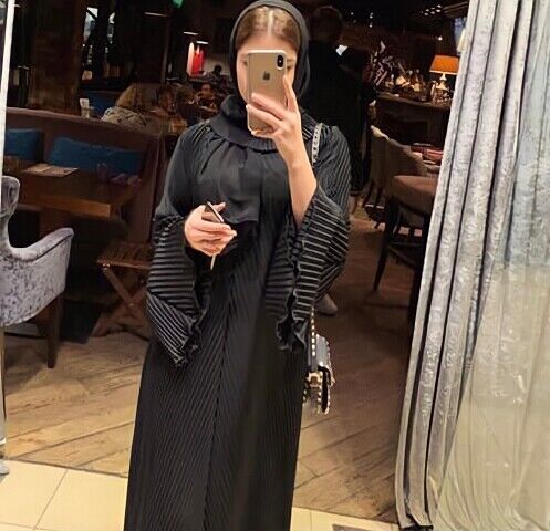  ,   Zara, 21 ,   ,   