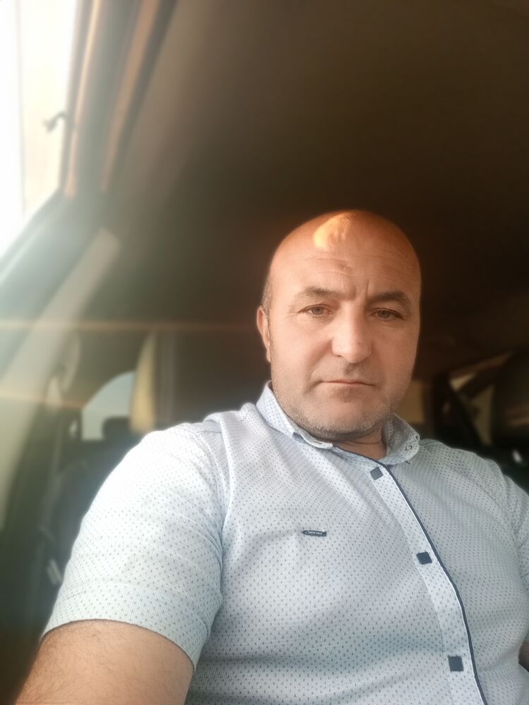  28851732  , 44 ,    