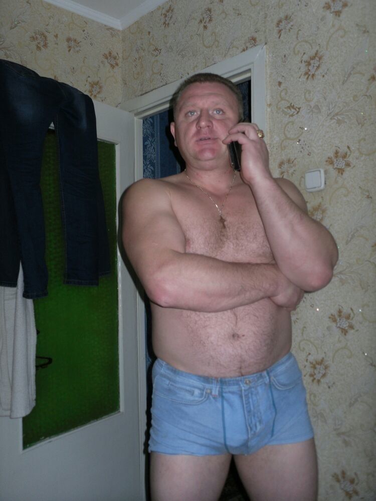  16711842  Nazarik, 46 ,    Warszawa