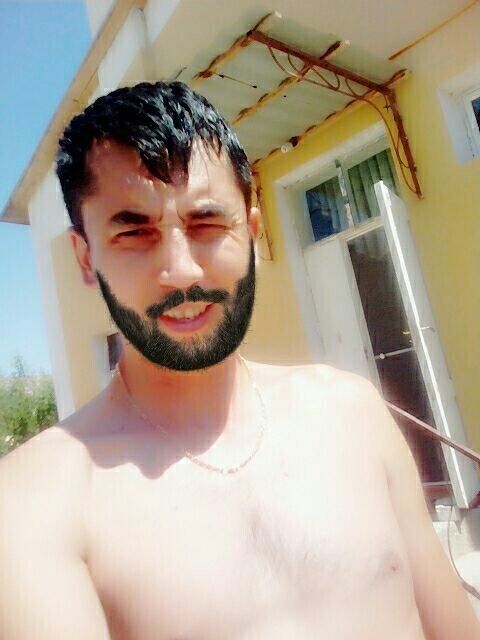 22389262  , 37 ,    