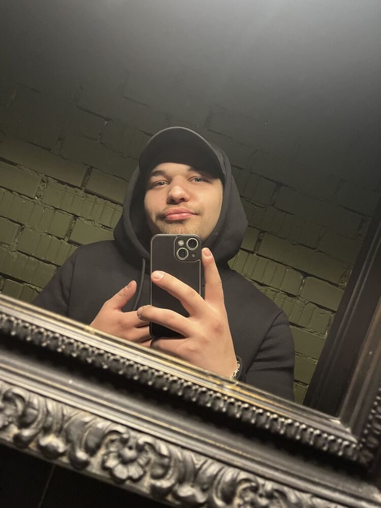 ���� 40213302 ����� ĸ��, 25 ���, ���� ���������� � ������