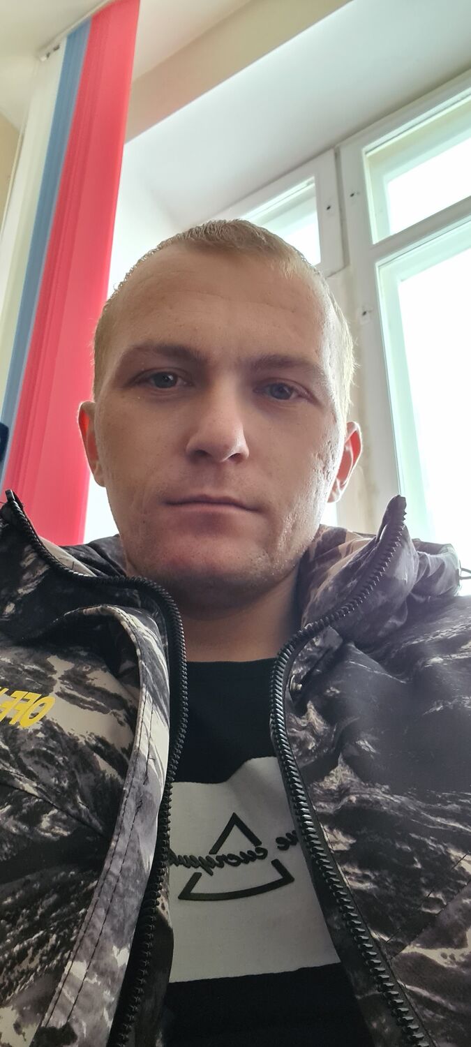  22644642  Aleksey, 32 ,     