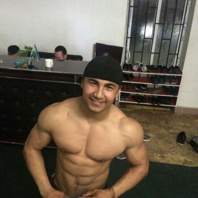  16100812  Edik, 41 ,    