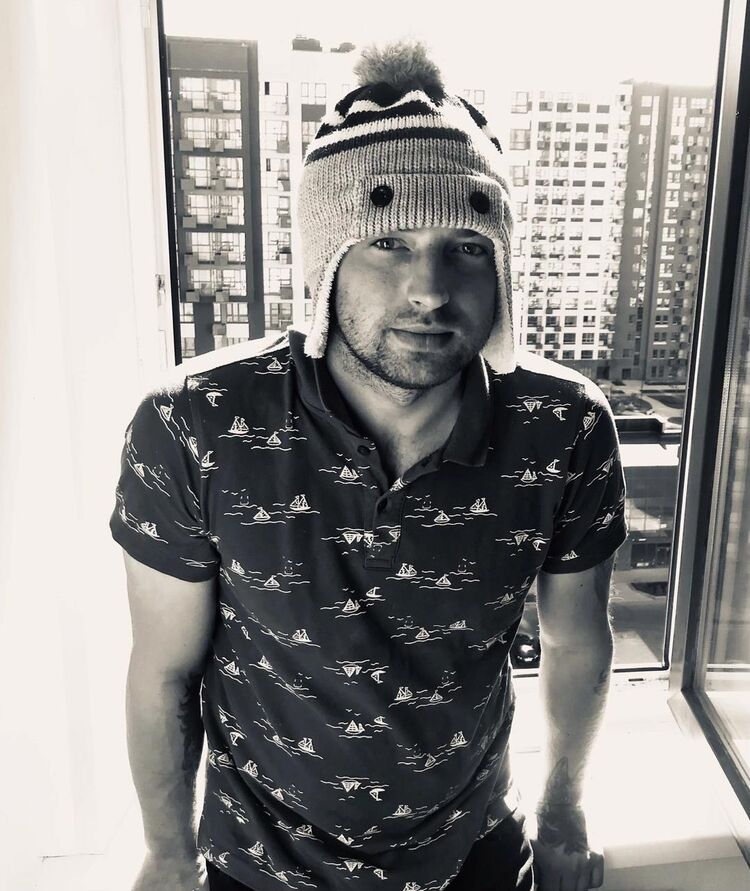 ���� 37365962 ������� �����, 33 ����, ���� ���������� � ������