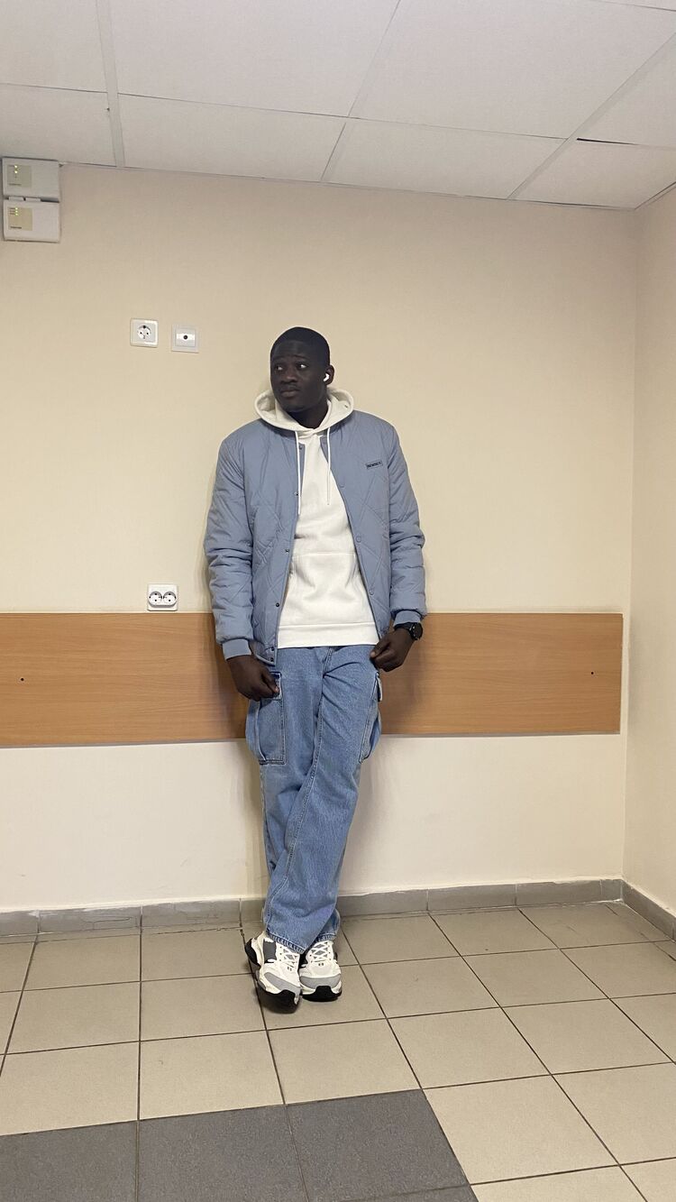 ���� 55376762 ������� Raoul, 27 ���, ���� ���������� � Greve