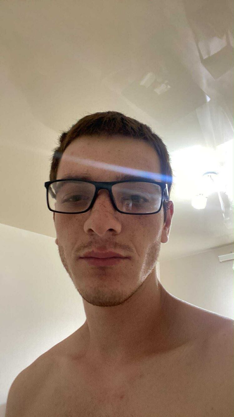  53117042  Nugo, 24 ,    