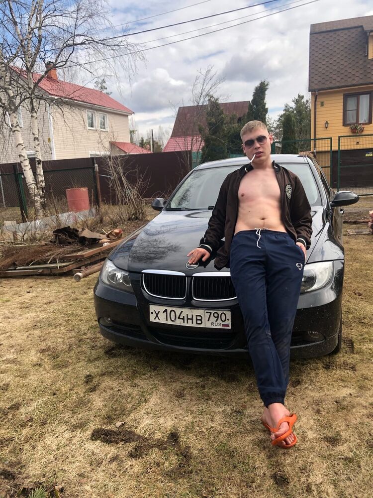  27500472  , 22 ,    -