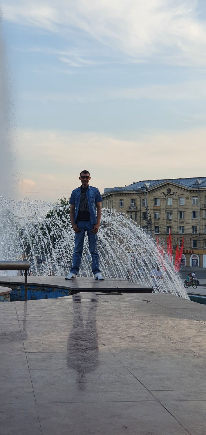  31792132  Oleg, 34 ,    