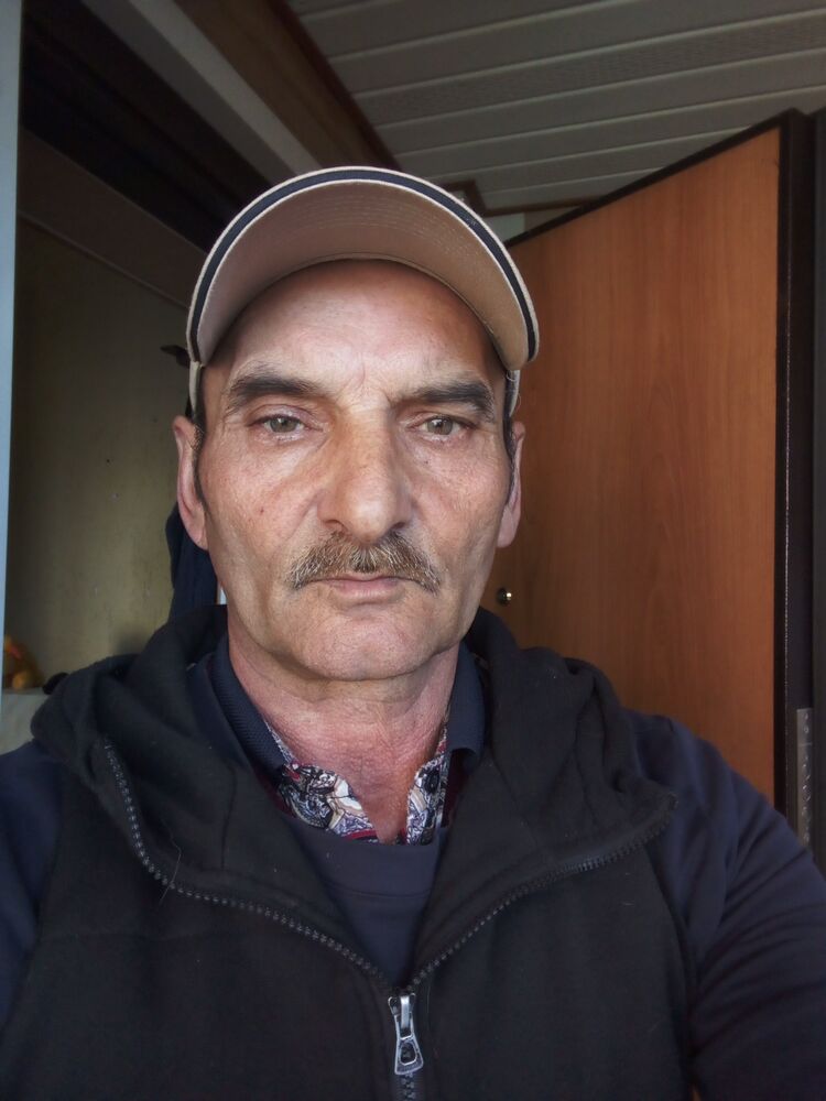  44814542  , 63 ,    