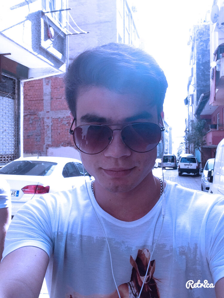  ,   Rozik, 33 ,   