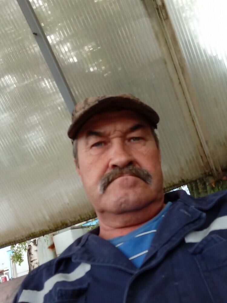  21151032  , 62 ,    