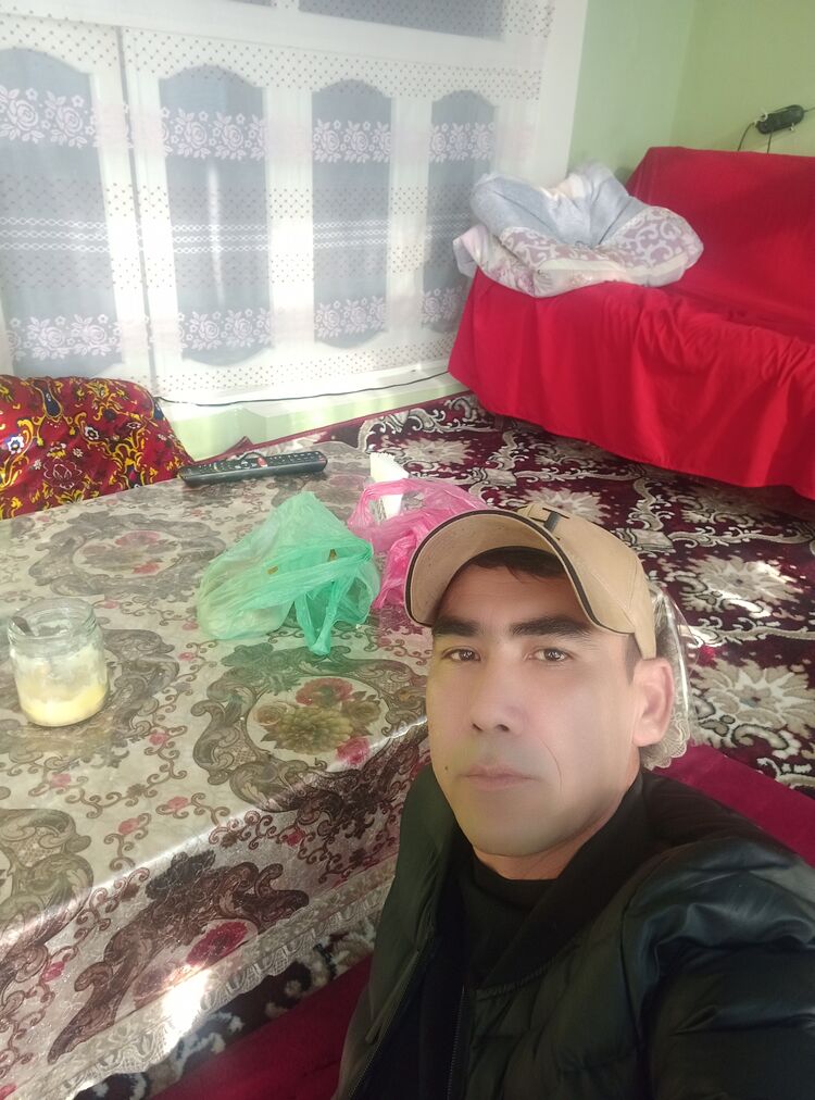  42025992  , 47 ,    